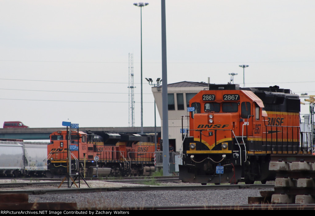 BNSF 9074 2867